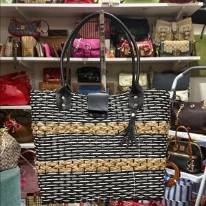 Handmade Stylish Black and Tan Woven Tote Bag